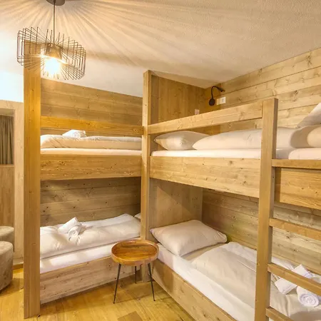 Ski-in Ski-out Maiskogel 17a - By Alpen *