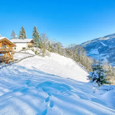 Ski-in Ski-out Maiskogel 17a - By Alpen *