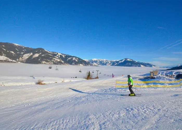 Ski-in Ski-out Maiskogel 17a - By Alpen Casa de Férias Kaprun