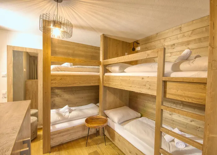 Ski-in Ski-out Maiskogel 17a - By Alpen *